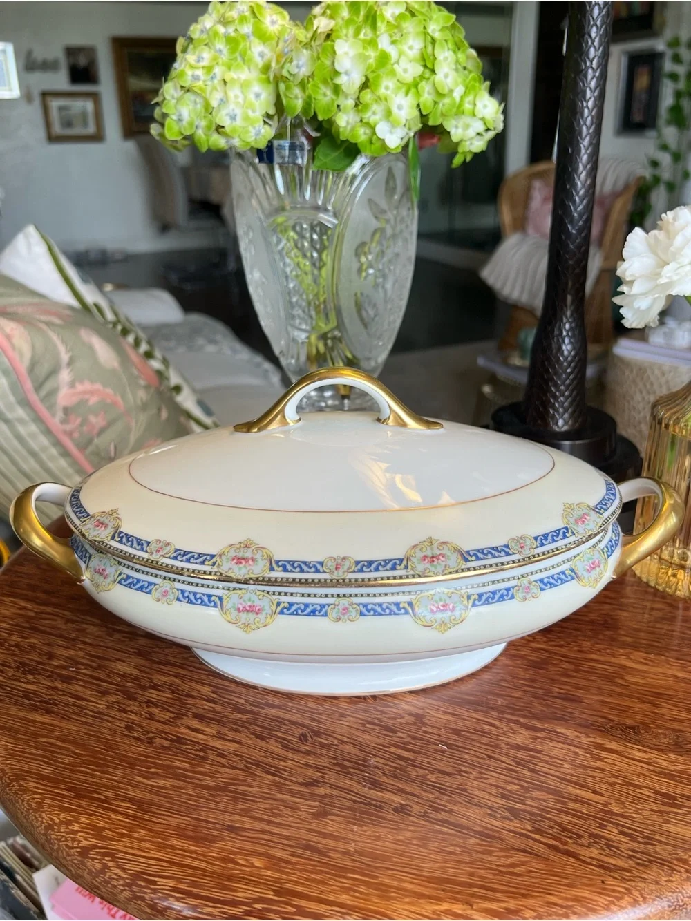 White and Gold Porcelain Covered Serving Dish - Elegant Floral Band